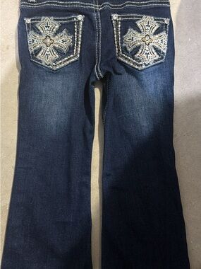 Dark Wash girls Embroidered Pocket Jeans - Navy